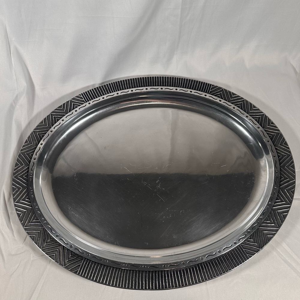 Wilton Armetale Vintage Serving Tray Platter Pewter